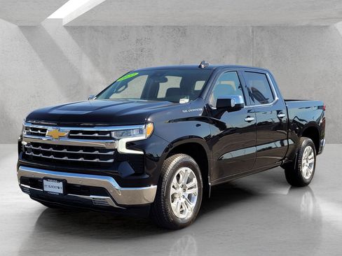 Used 2023 Chevrolet Silverado 1500 LTZ w/ LTZ Convenience Package II RWD image 9