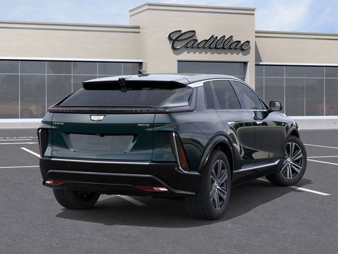 New 2026 Cadillac Lyriq Premium Luxury image 4