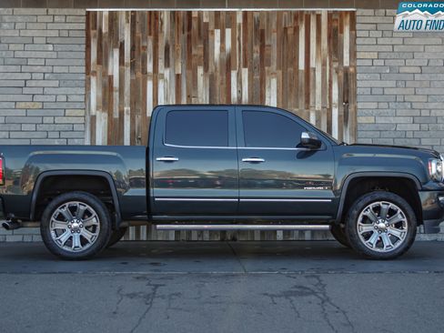 Used 2018 GMC Sierra 1500 Denali w/ Denali Ultimate Package image 8