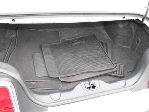 Used 2012 Ford Mustang Premium image 29