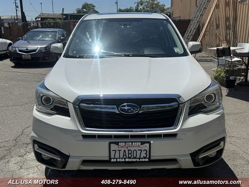 Used 2017 Subaru Forester 2.5i Touring AWD/4WD image 4
