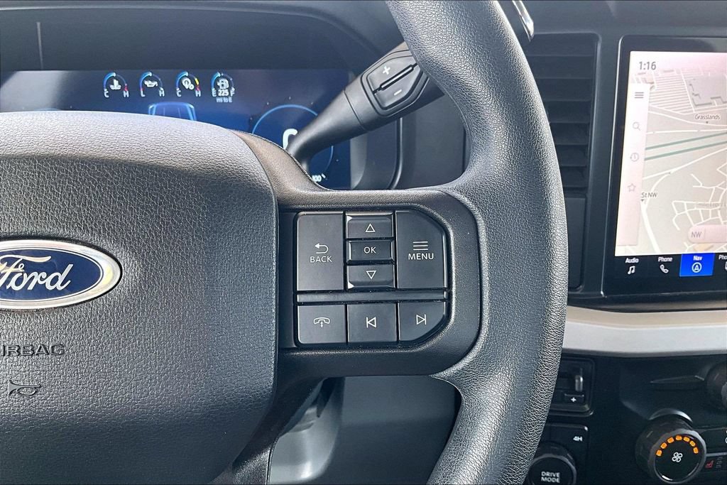 Used 2026 Ford F250 XLT w/ XLT Premium Package AWD/4WD image 12