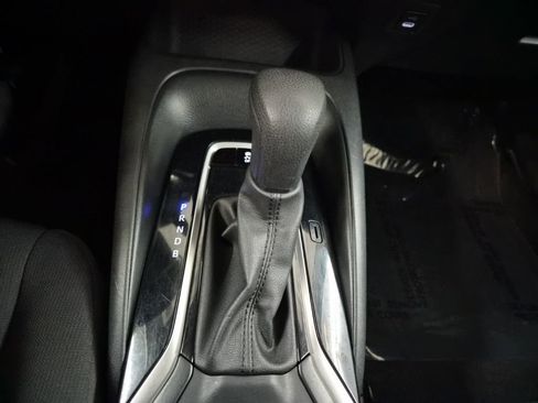 Used 2023 Toyota Corolla LE image 31