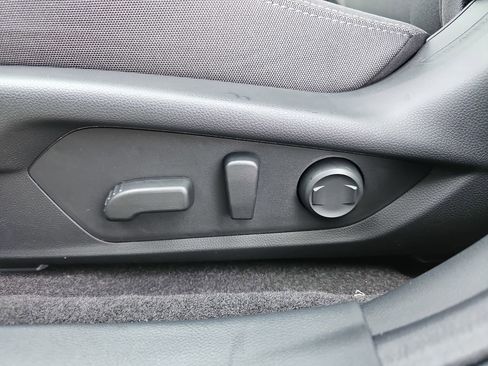 New 2026 Subaru Crosstrek 2.0i Premium AWD/4WD image 34