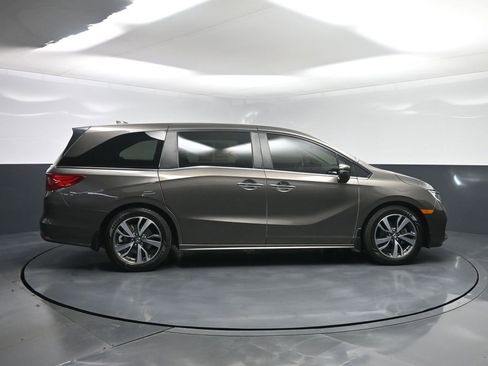 Used 2022 Honda Odyssey Touring image 25
