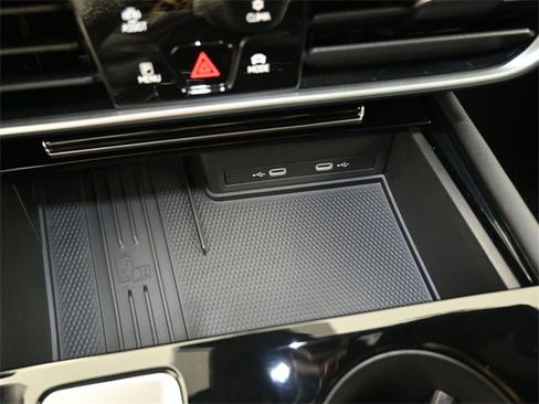 New 2026 Volkswagen Atlas Cross Sport SEL Premium R-Line image 31