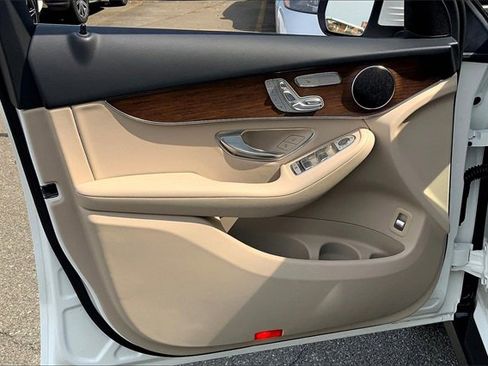 Certified 2022 Mercedes-Benz GLC 300 4MATIC image 18