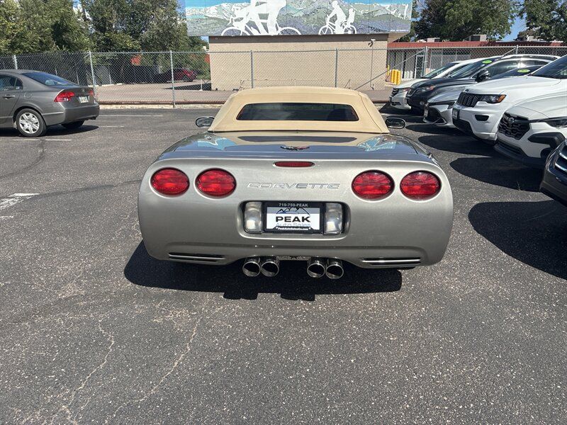 Used 2002 Chevrolet Corvette Convertible w/ Preferred Equipment Group2 RWD image 7