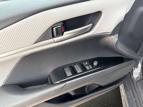 New 2026 Toyota Camry SE FWD image 18