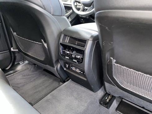 Certified 2023 Jeep Grand Cherokee Limited w/ Luxury Tech Group II image 39