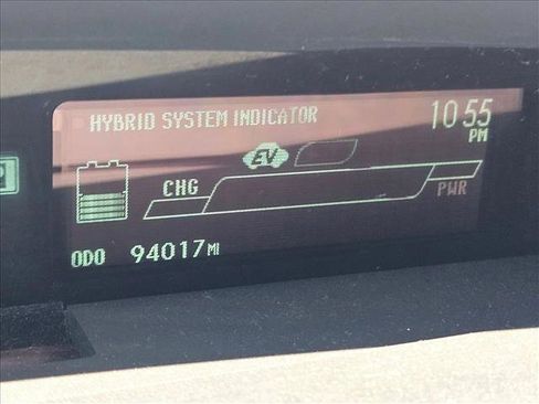 Used 2015 Toyota Prius Two image 12
