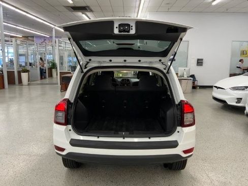 Used 2015 Jeep Compass Sport w/ Power Value Group AWD/4WD image 27