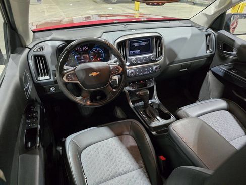 Used 2018 Chevrolet Colorado Z71 image 29