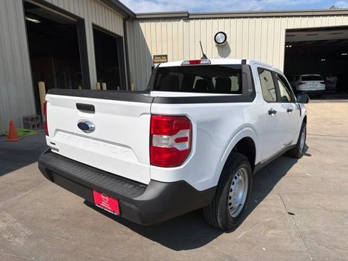 Used 2024 Ford Maverick XL FWD image 3