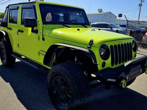 Used 2016 Jeep Wrangler Unlimited Sport w/ Quick Order Package 24S AWD/4WD image 3