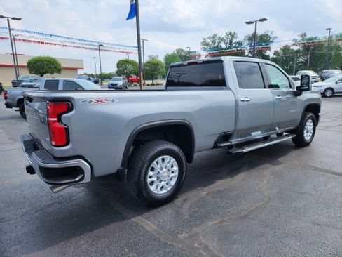 Used 2024 Chevrolet Silverado 2500 LTZ image 11