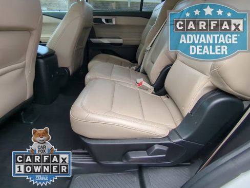 Used 2024 Ford Explorer XLT w/ Equipment Group 202A image 16