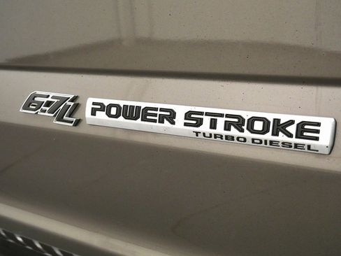 Used 2020 Ford F350 XLT w/ XLT Premium Package image 11