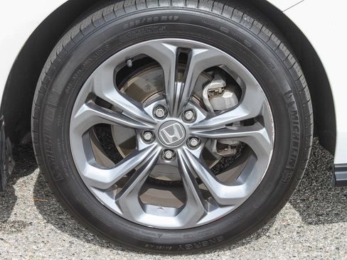 Certified 2024 Honda Accord EX image 13