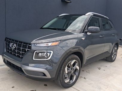 New 2025 Hyundai Venue Limited