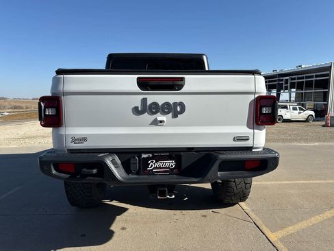 Used 2021 Jeep Gladiator Overland w/ Popular Equipment Package image 6