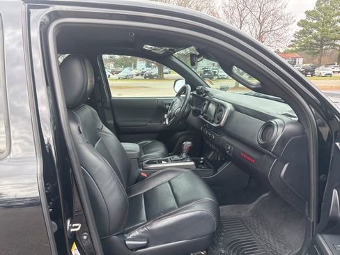 Used 2019 Toyota Tacoma TRD Pro image 15