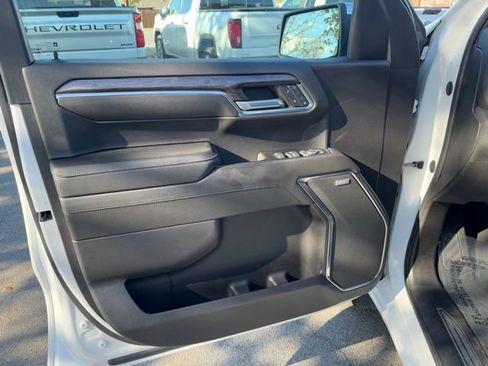 Certified 2023 Chevrolet Silverado 1500 LTZ image 11