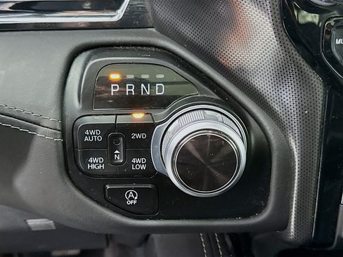 Used 2022 RAM 1500 Limited AWD/4WD image 17