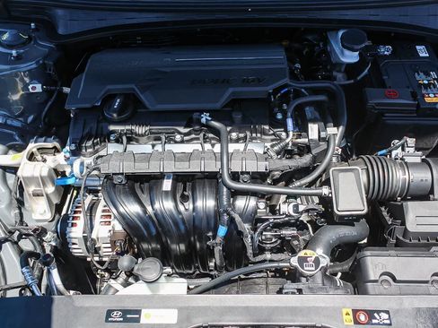 Certified 2026 Hyundai Elantra Sport FWD image 35