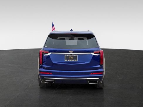 Used 2025 Cadillac XT6 Premium Luxury AWD/4WD image 5