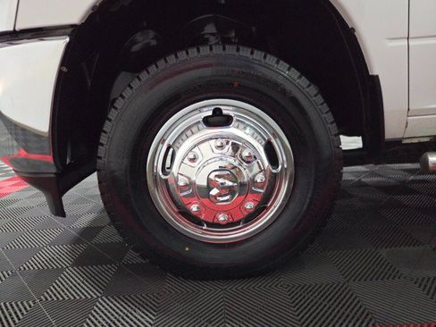 Used 2024 RAM 3500 SLT w/ Quick Order Package 2YG SLT AWD/4WD image 85