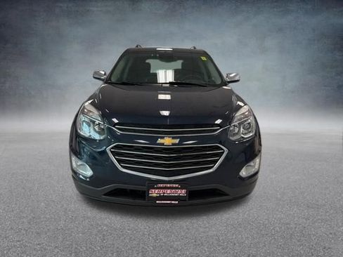 Used 2016 Chevrolet Equinox LTZ w/ Enhanced Convenience Package image 3