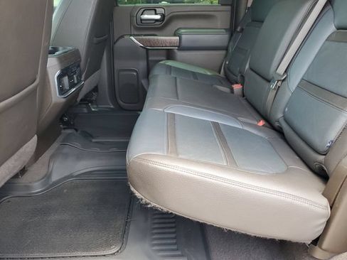 Used 2021 GMC Sierra 2500 Denali w/ Denali Black Diamond Edition AWD/4WD image 22