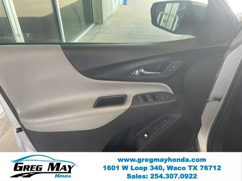 Used 2018 Chevrolet Equinox Premier FWD image 10