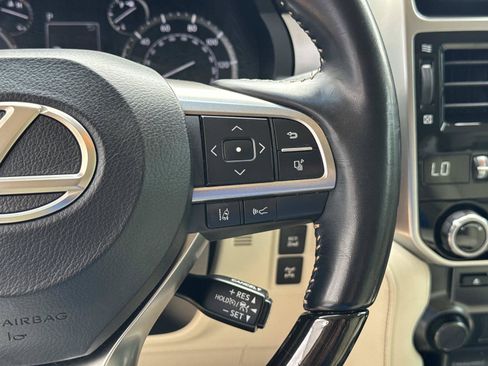 Certified 2023 Lexus GX 460 Premium w/ Premium Package AWD/4WD image 37