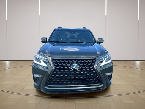 Used 2023 Lexus GX 460 w/ Black Line Special Edition AWD/4WD image 10
