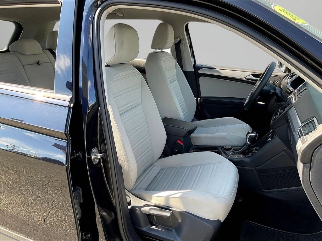 Used 2023 Volkswagen Tiguan S AWD/4WD image 27