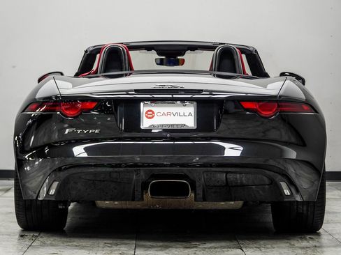 Used 2019 Jaguar F-TYPE P300 image 13