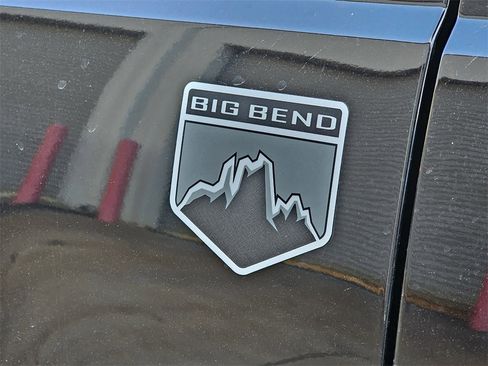 Used 2025 Ford Bronco Big Bend image 32