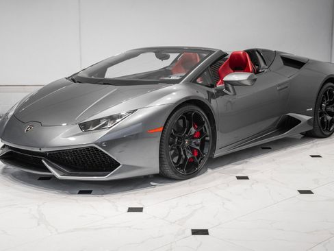 Used 2016 Lamborghini Huracan LP 610-4 AWD/4WD image 5