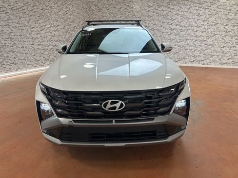Used 2025 Hyundai Tucson SEL image 2