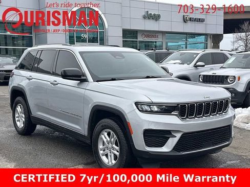 Used 2022 Jeep Grand Cherokee Laredo w/ Luxury Tech Group I image 1