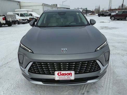 New 2026 Buick Envision Avenir image 3