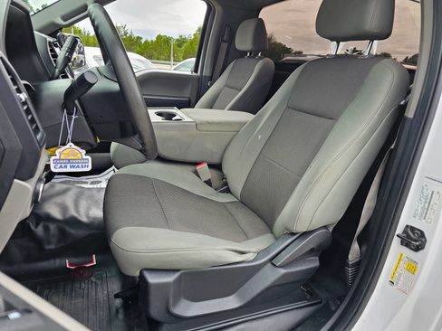 Used 2018 Ford F150 XL w/ Trailer Tow Package RWD image 4