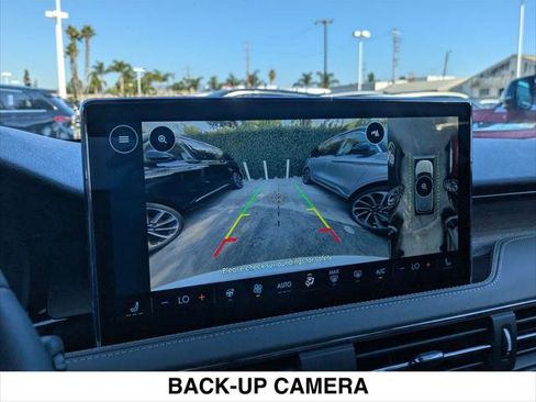 New 2025 Lincoln Corsair Reserve image 10