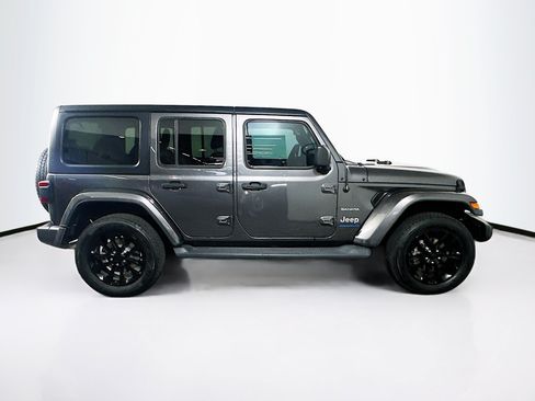 Used 2023 Jeep Wrangler Unlimited Sahara AWD/4WD image 10