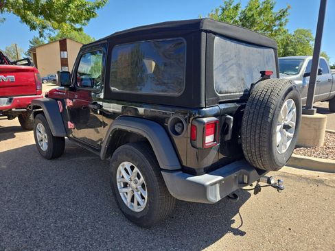 Used 2023 Jeep Wrangler Sport S AWD/4WD image 3