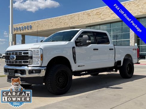 Used 2024 Ford F250 XLT w/ FX4 Off-Road Package AWD/4WD image 9