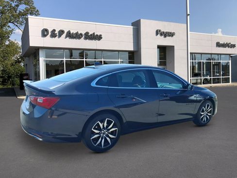 Used 2023 Chevrolet Malibu RS image 2