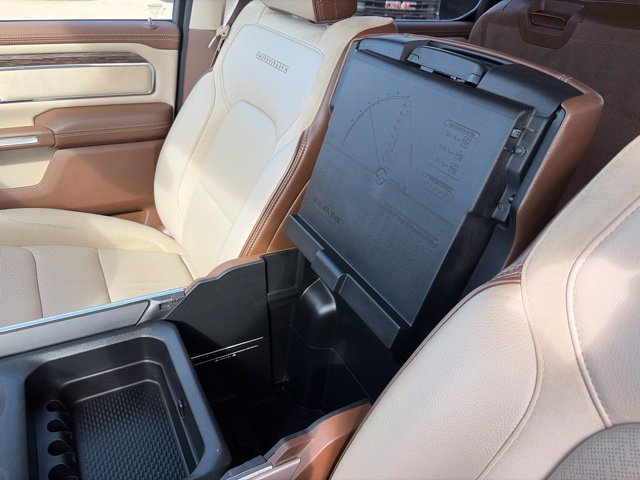 Used 2019 RAM 1500 Laramie AWD/4WD image 33